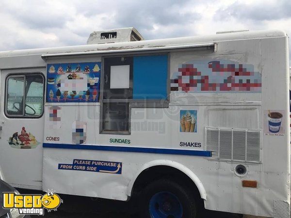 GMC Bus Ice Cream Truck