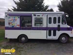 19' Chevrolet P30 Step Van Ice Cream Truck / Mobile Ice Cream Unit