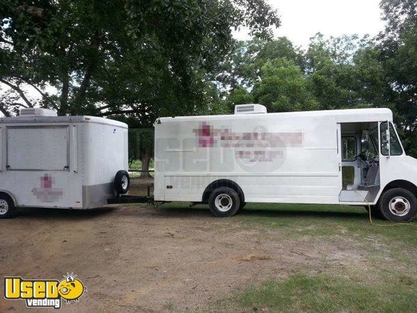 1986 - Chevrolet P30 Food Truck with 2003 Concession Trailer