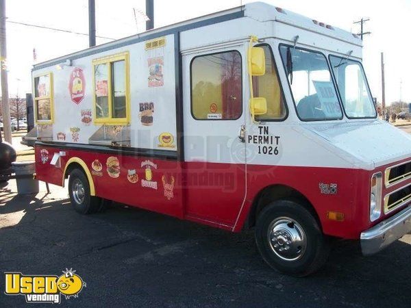 1988 - 21' x 7' Food Vending Truck