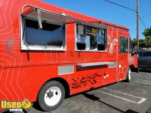 2006 Freightliner MT45 New Gas Engine 18' Step Van Kitchen Food Truck