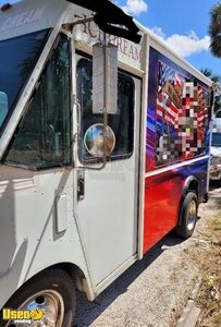 Used - 22' Chevrolet P30 Step Van Mobile Ice Cream and Shaved Ice Truck