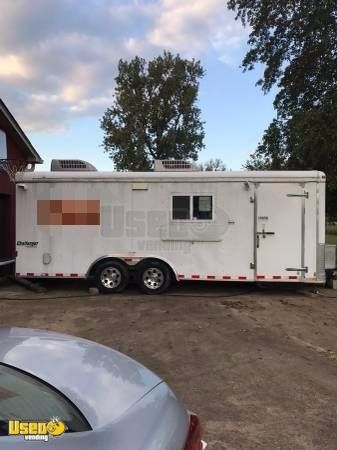 2010 - 8.3' x 20' Food Concession Trailer