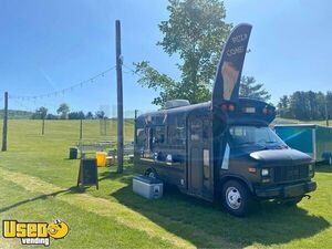 Turnkey Pizza Cone Food Truck Business / 25' GMC Cutaway Bus Pizza Truck