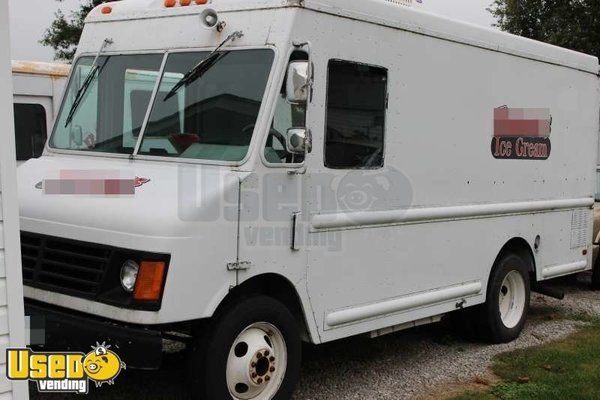 GMC P3500 Used Ice Cream Food Truck