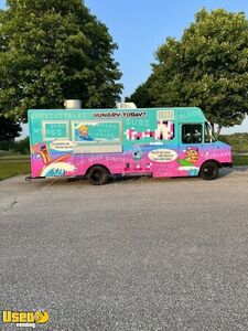 2005 26     Work Horse all-purpose Fully Functional Food Truck