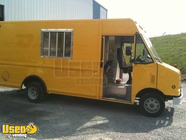 2003 23 x 11 Stainless Steel Vending or Concession Truck