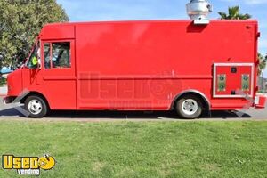 Clean - Chevrolet All-Purpose Food Truck | Mobile Food Unit