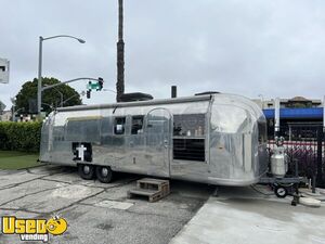 Vintage - 1964 10' x 25' Airstream Sovereign Coffee Trailer