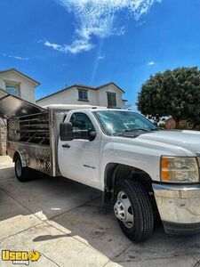 2011 Chevrolet 3500 Lunch Serving Hotshot Canteen Truck Mobile Food Catering Unit