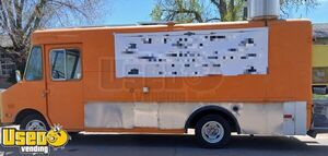 Chevrolet P30 All-Purpose Mobile Kitchen Food Truck w/ Solar Power