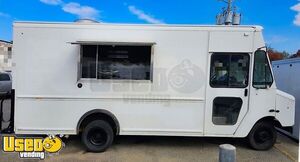 Low Mileage - 2008 Ford E450 Food Truck with Pro-Fire Suppression