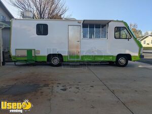 Clean - 27' Chevrolet P30 All-Purpose Food Truck Mobile Food Unit