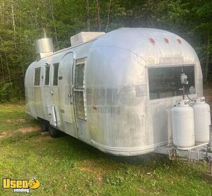 VINTAGE - 1964 Airstream Food Concession Trailer