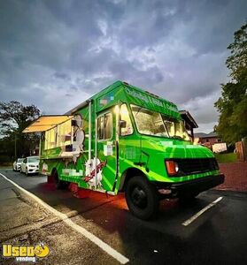 2000 Chevy Workhorse 24' Food Truck w/ New Engine Mobile Kitchen w/ Fire Suppression