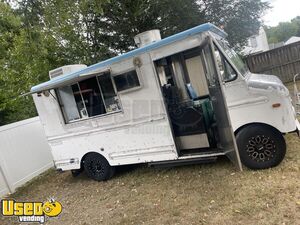 16' Ford Step Van Kitchen Food Truck with Ansul Fire Suppression System