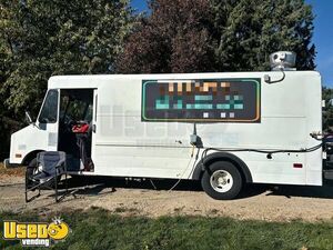 26' Chevrolet P30 All-Purpose Kitchen Food Truck w/ Pro Fire System